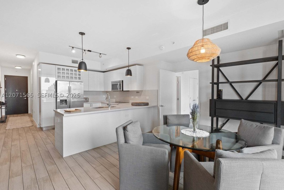 Appartement à Miami, Floride, États-Unis 5 - 18758642