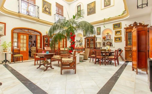 House in El Puerto de Santa María, Andalusia, Spain 1