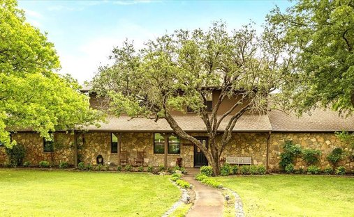 Casa en Bluff Dale, Texas, Estados Unidos 1