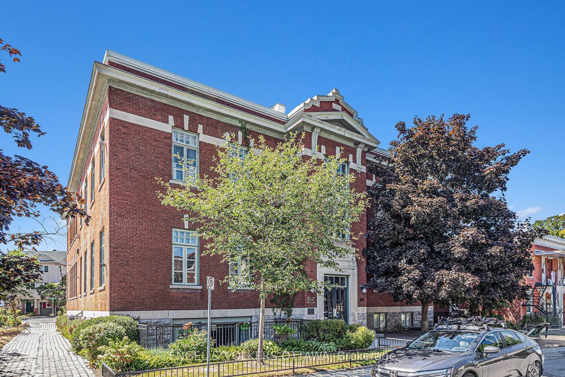 Condominio a Ottawa, Ontario, Canada 1 - 18752783