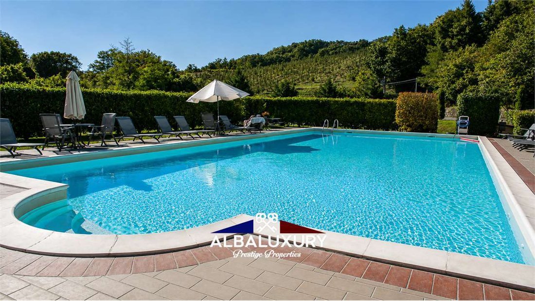 Villa in Fivizzano, Toskana, Italien 2 - 16258240