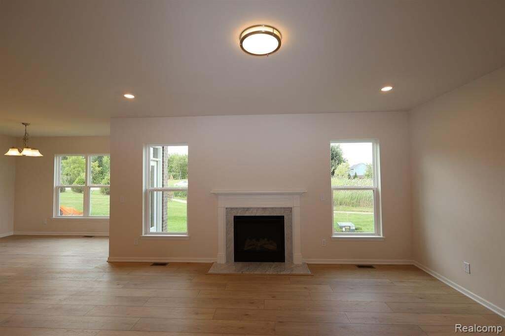 Casa en Canton, MI, United States 3 - 18609199