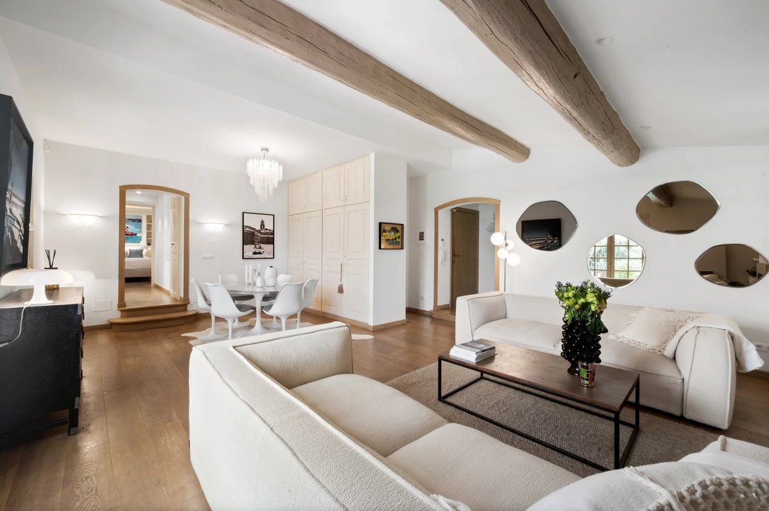 Villa en Ramatuelle, Provenza-Alpes-Costa Azul, Francia 5 - 18753025