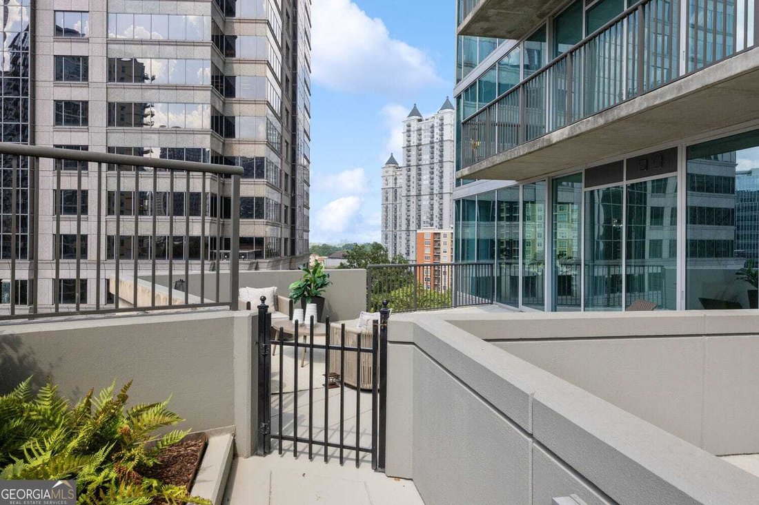 Condo in Atlanta, Georgia, United States 5 - 18751144