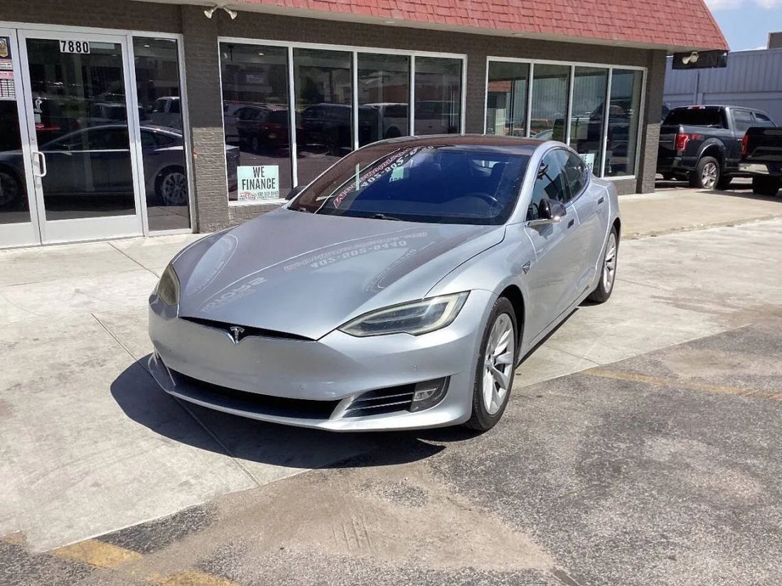 Sedan in Omaha, NE, United States 2 - 18753385