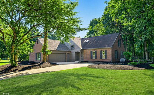 House in Zionsville, Indiana, United States 1