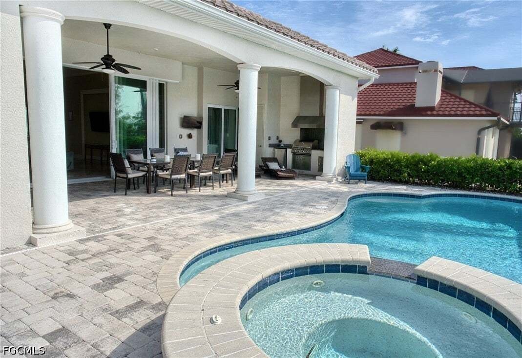 Maison à Cape Coral, Floride, États-Unis 2 - 18748905