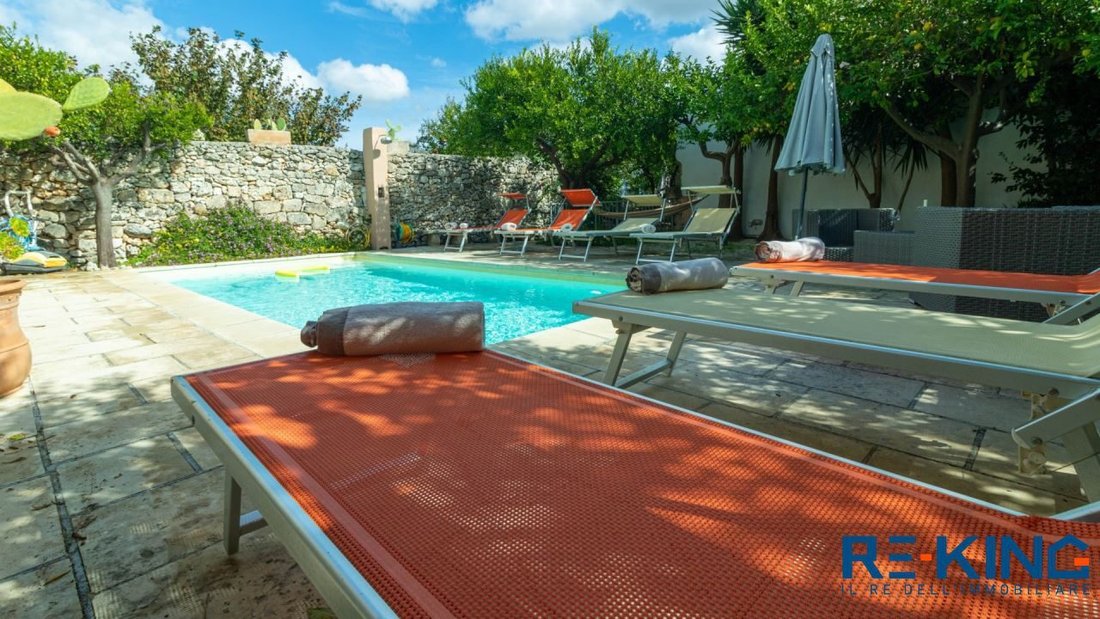 Villa a Spongano, Puglia, Italia 1 - 16492789