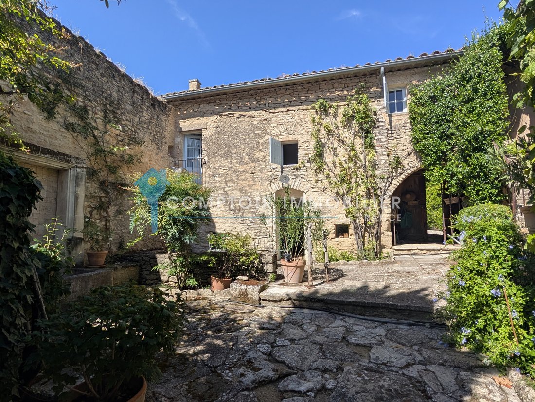 Maison à Goult, Provence-Alpes-Côte d'Azur, France 1 - 18760060