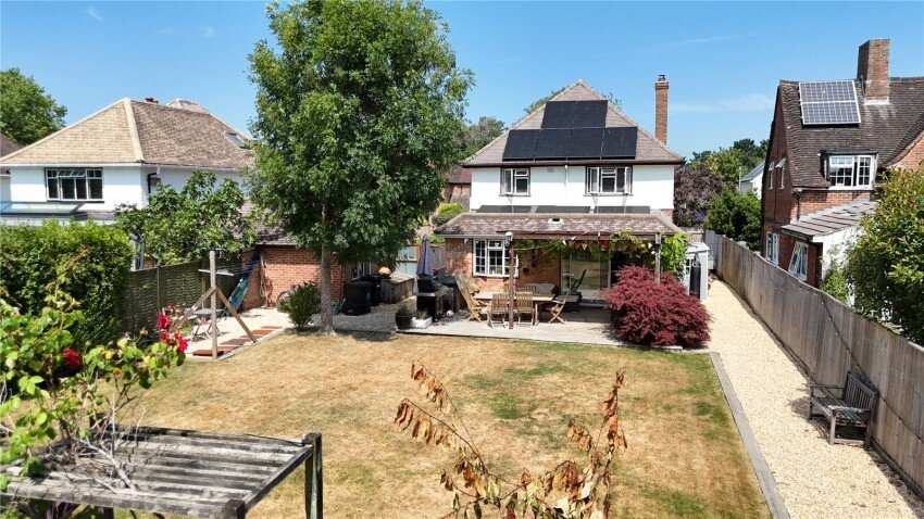 Casa en Lymington, Inglaterra 2 - 18754701