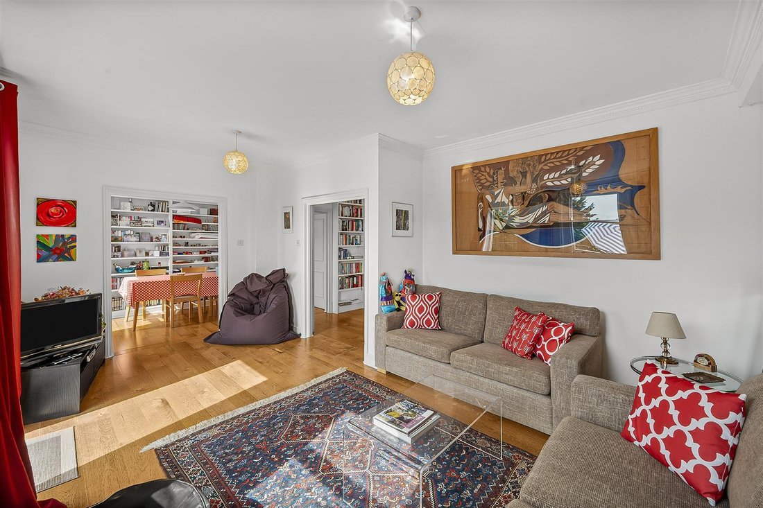 Apartment in Hamstead, Shalfleet, England 3 - 18761225