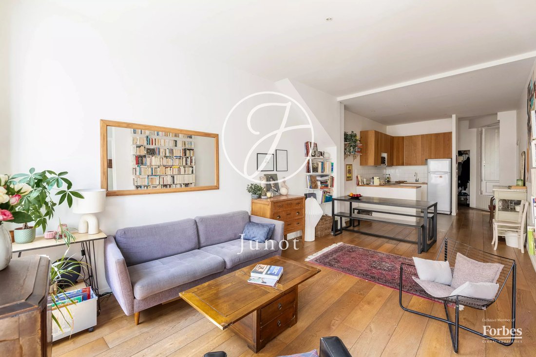 Apartment in Chateau d'Eau-Lancry, Paris 10e Arrondissement, Paris 4 - 18750077