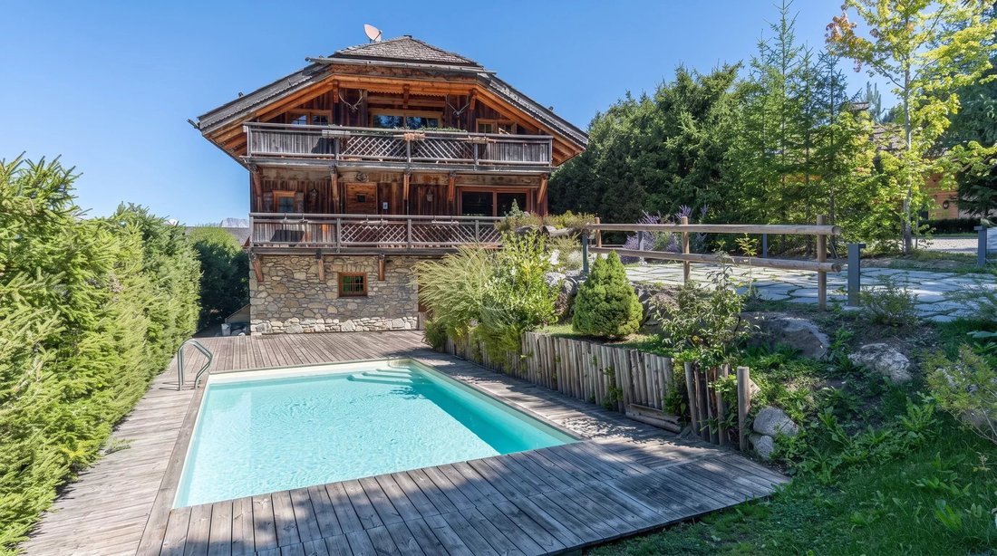 Chalet in Demi-Quartier, Auvergne-Rhône-Alpes, France 1 - 18627239