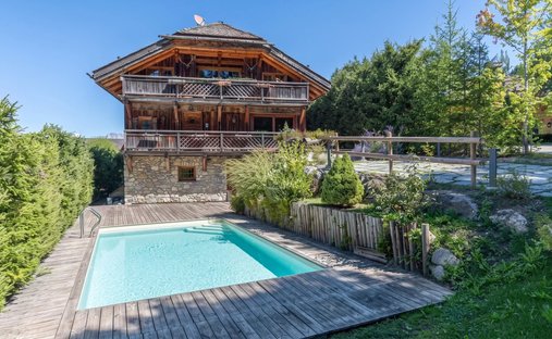 Chalet in Demi-Quartier, Auvergne-Rhone-Alpen, Frankreich 1