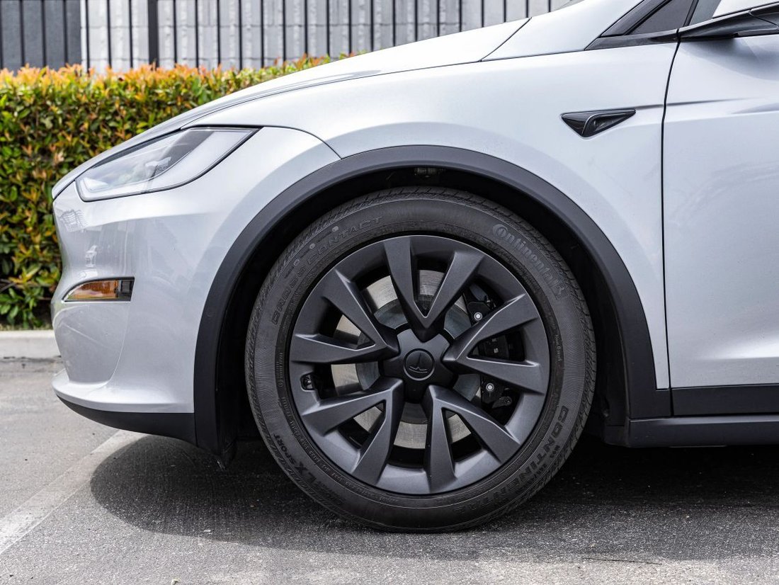 Suv in Azusa, CA, United States 4 - 18731322