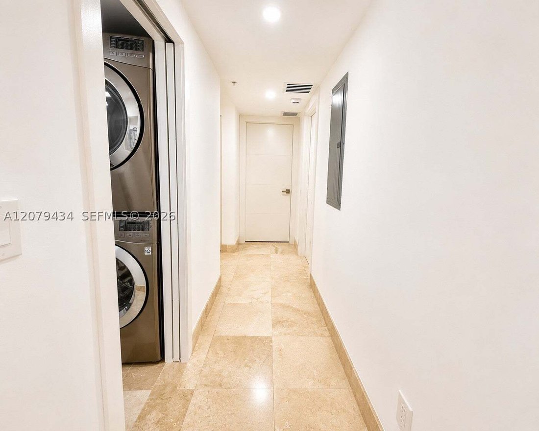 Condominio en Coral Gables, Florida, Estados Unidos 4 - 18751442