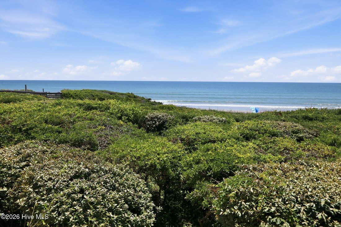Condominio en Emerald Isle, Carolina del Norte, Estados Unidos 4 - 18751517