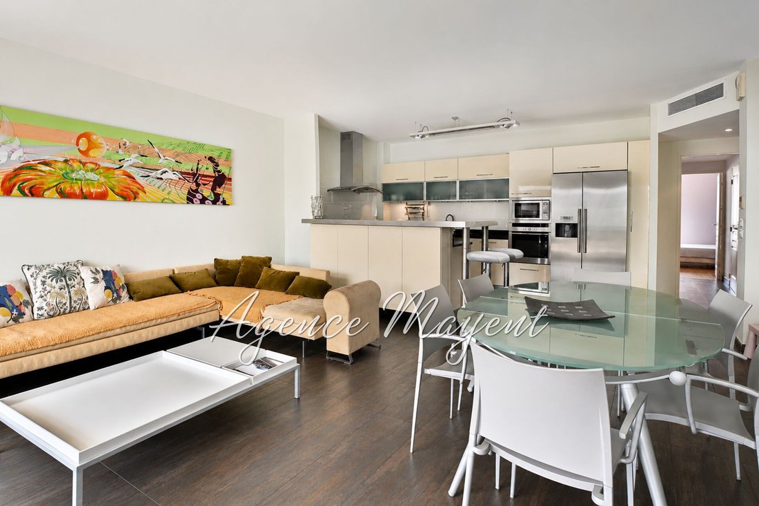 Appartement à Cannes, Provence-Alpes-Côte d'Azur, France 2 - 17802532