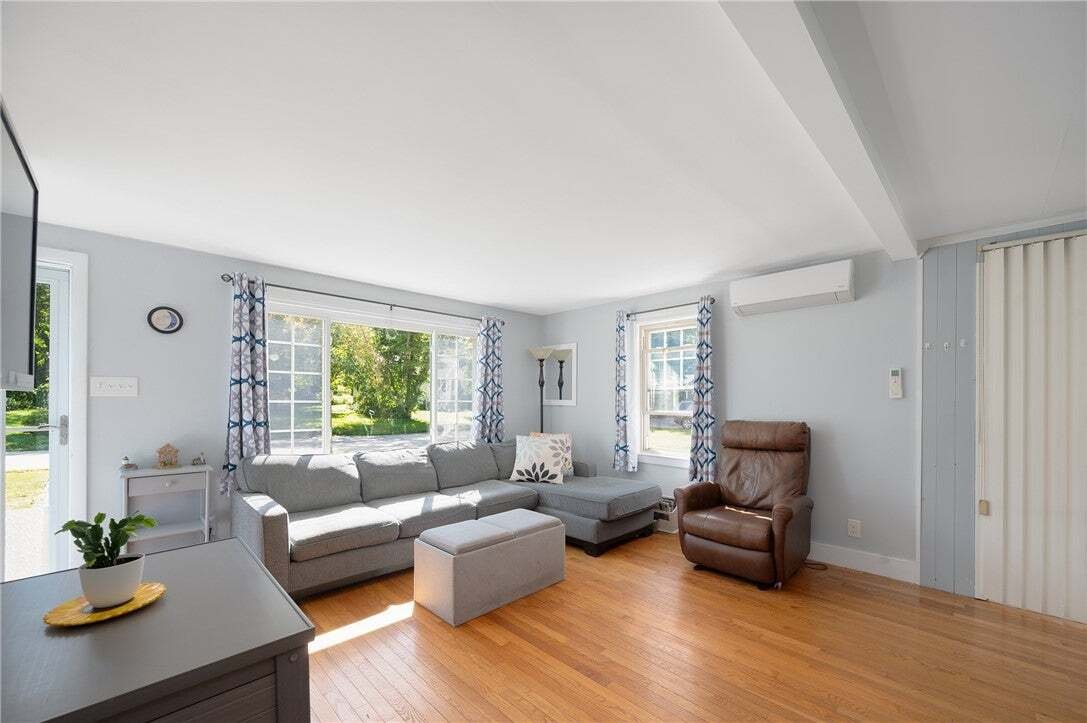 House in South Kingstown, Rhode Island, United States 4 - 18539370