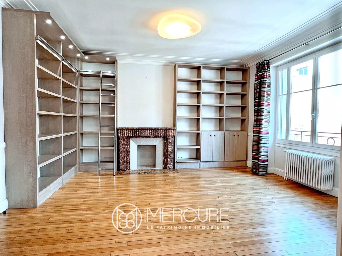 Appartamento a Ballainvilliers, Clermont-Ferrand, Francia 1 - 16087943