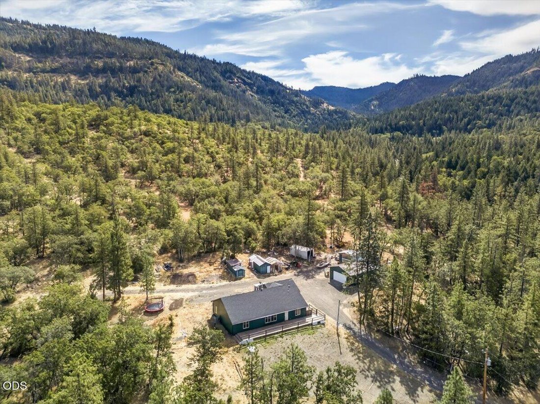 Casa a Eagle Point, Oregon, Stati Uniti 2 - 18754032