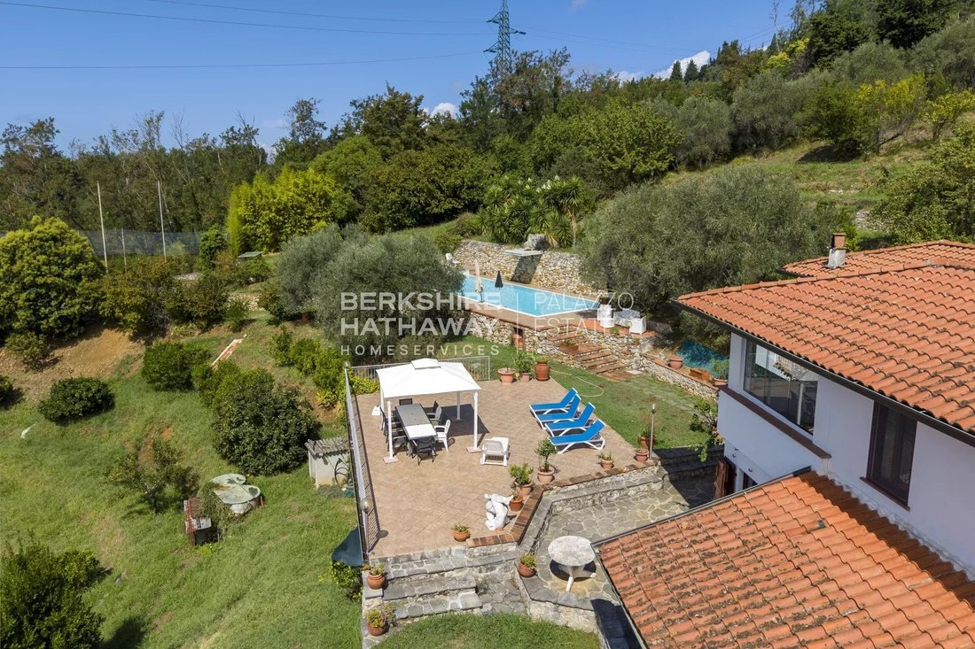 Villa en Camaiore, Toscana, Italia 2 - 18750158