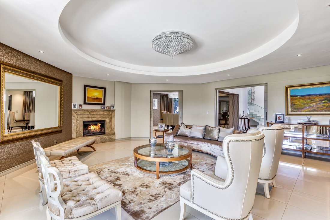 House in Bryanston, Gauteng, South Africa 5 - 18750287