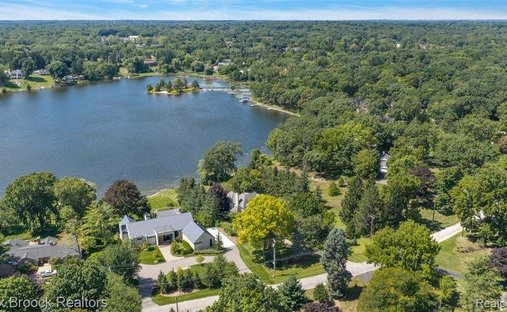Maison à Bloomfield Hills, Michigan, États-Unis 1