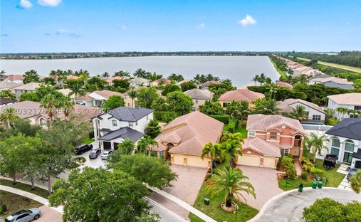 House in Miramar, Florida, United States 1