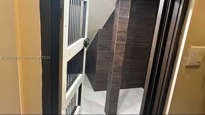 Casa en Miami, Florida, Estados Unidos 5 - 18751423