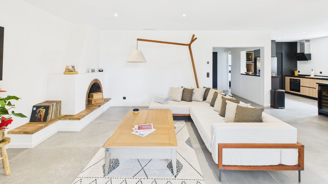 House in Hyeres, Provence-Alpes-Côte d'Azur, France 2 - 15938799
