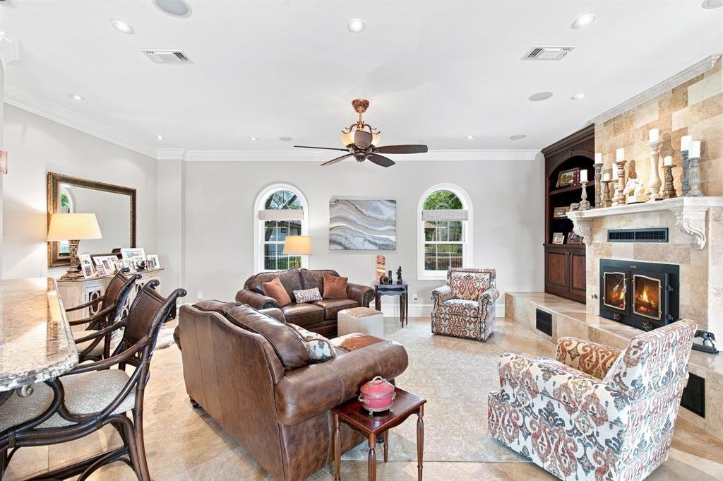 House in Granbury, Texas, United States 5 - 18758774