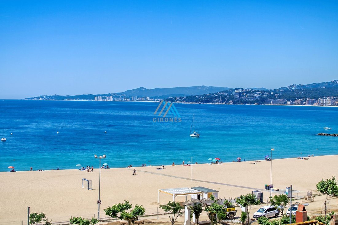 Apartment in Palamos, Catalonia, Spain 3 - 16657931