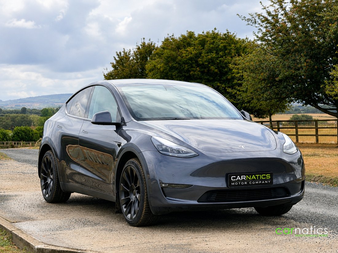 Suv in Thame, United Kingdom 1 - 18748775