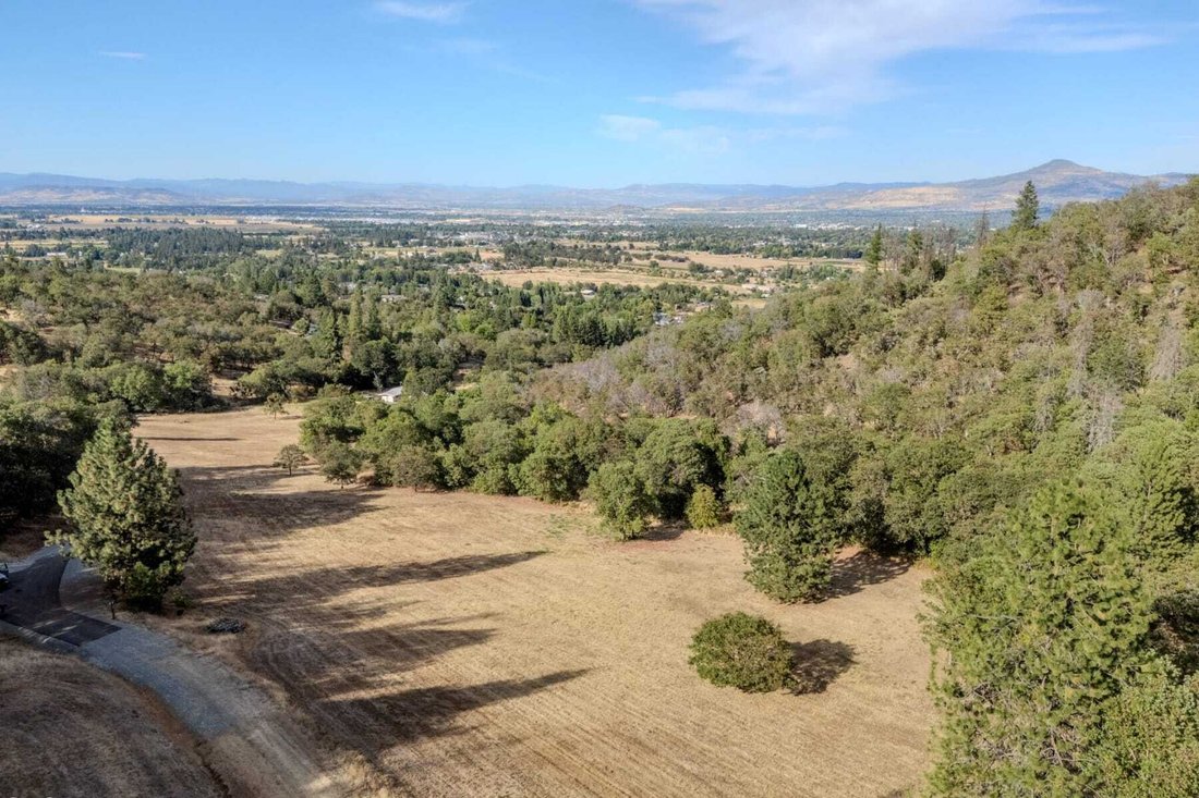 Land in Medford, Oregon, United States 1 - 18754015