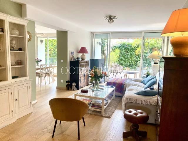 Appartamento a Les Cougoulins-Rastines, Antibes, Francia 3 - 17341767