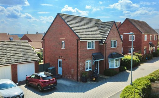 Casa a Monkton Heathfield, Inghilterra 1