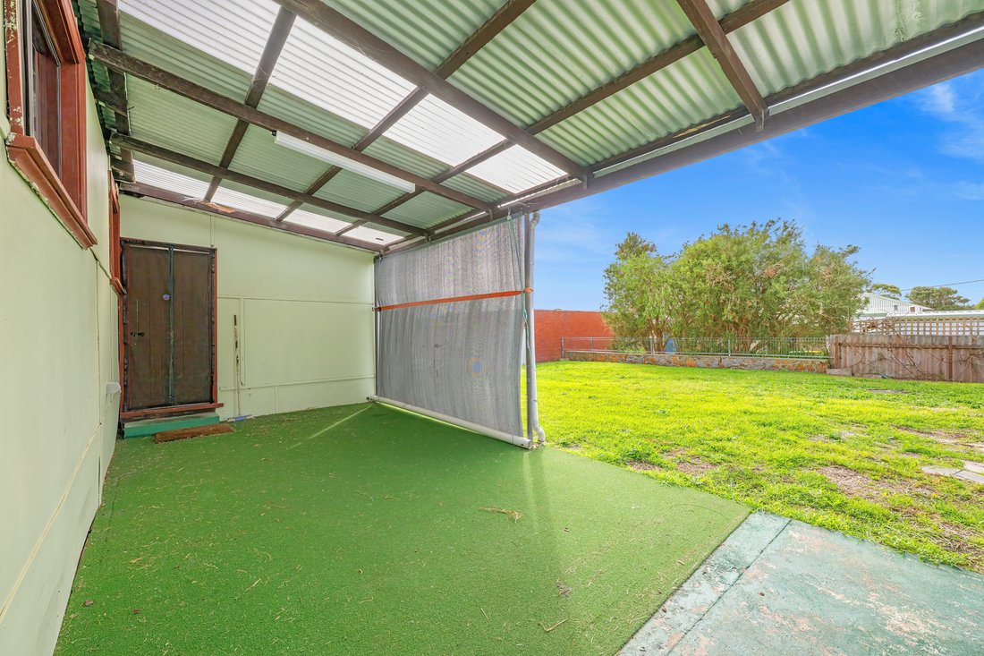 House in Orana, Western Australia, Australia 3 - 18749816