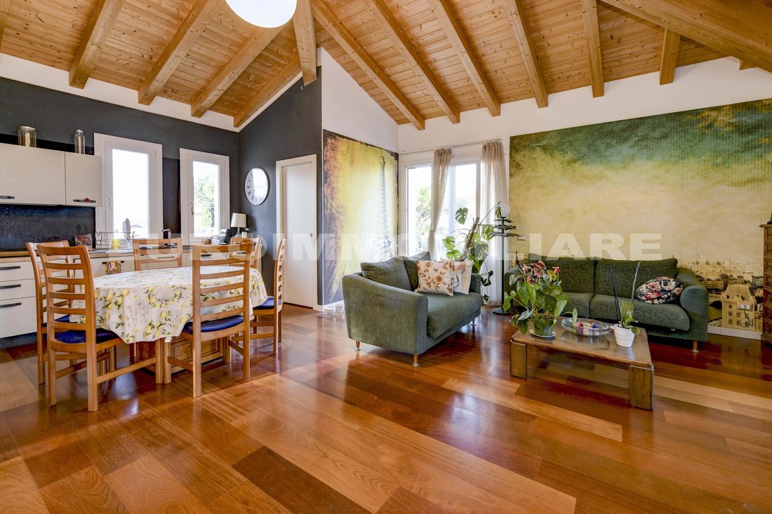 Tenuta a Desenzanino, Desenzano del Garda, Lombardia 4 - 18754681