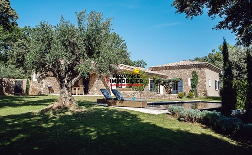 Villa a Suze-la-Rousse, Auvergne-Rodano-Alpi, Francia 1