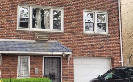 House in New York, New York, United States 1
