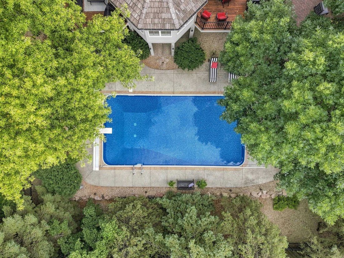 House in Eden Prairie, Minnesota, United States 4 - 18753867