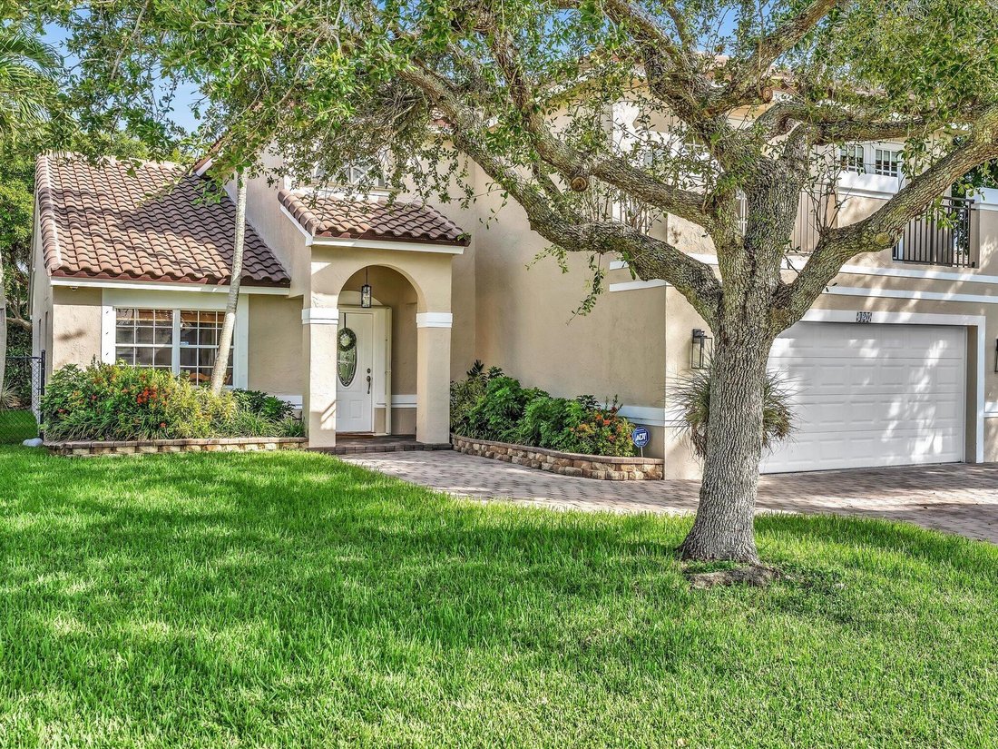 House in Miramar, Florida, United States 4 - 18758391