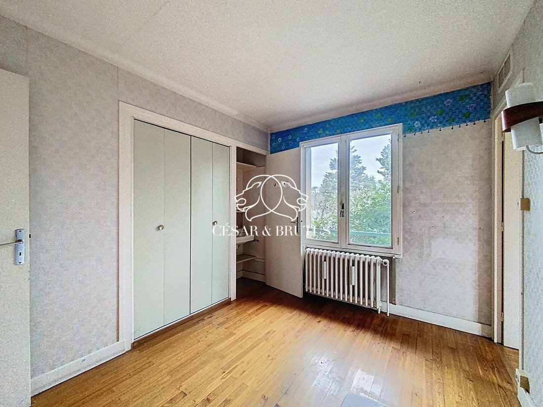 House in Sainte-Foy-lès-Lyon, Auvergne-Rhône-Alpes, France 4 - 16743314