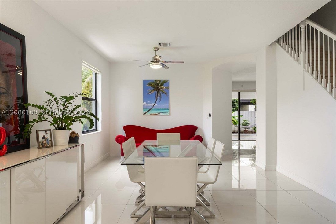 Casa en Doral, Florida, Estados Unidos 4 - 18758650
