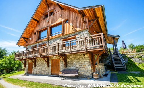 Chalet à Hameaux et Hery-Ugine, Ugine, France 1