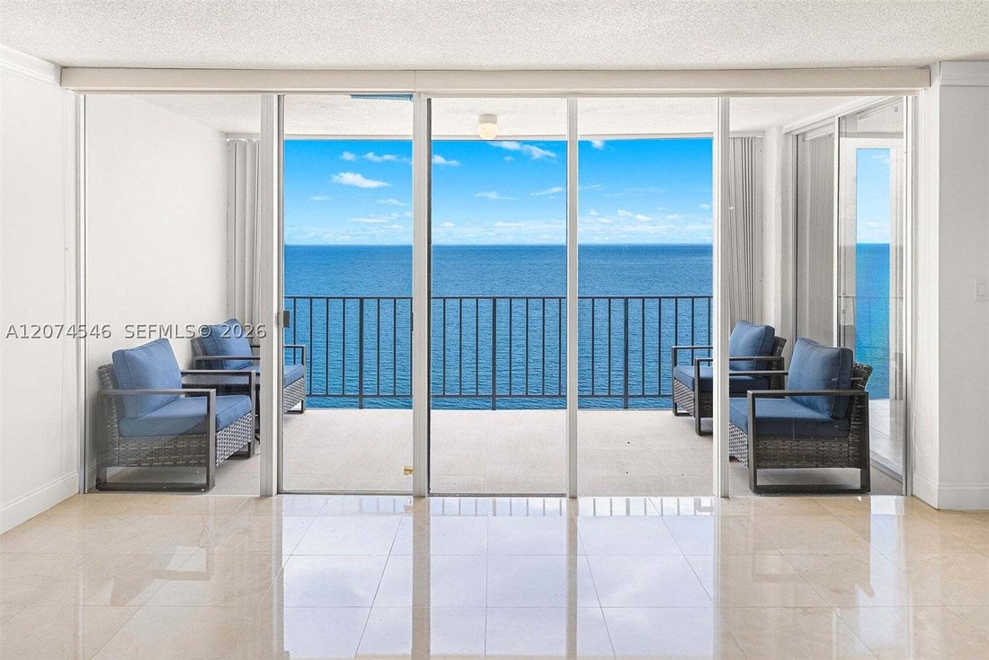 Condominio a Key Biscayne, Florida, Stati Uniti 1 - 18711415