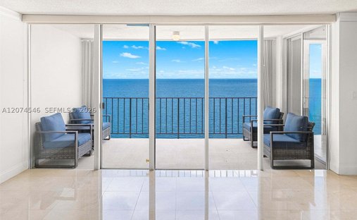 Condo in Key Biscayne, Florida, United States 1