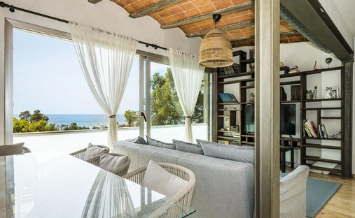 Villa à Castelldefels, Catalogne, Espagne 1