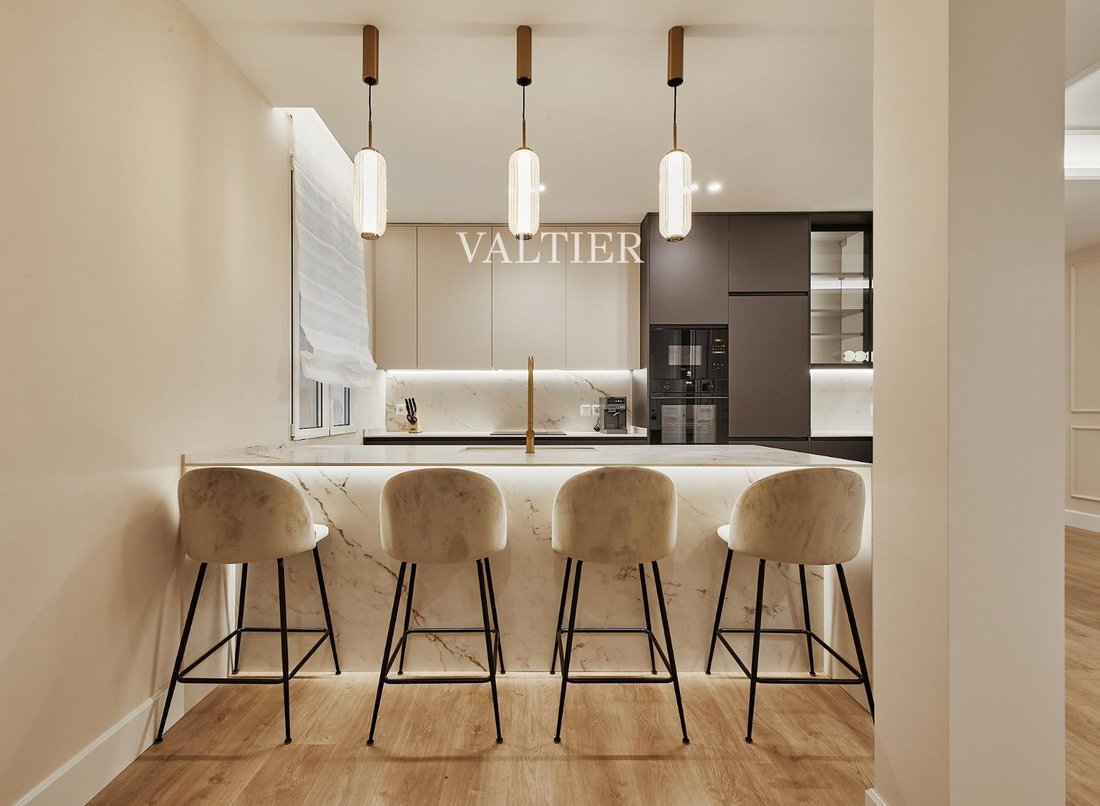 Appartement à Retiro, Madrid, Espagne 4 - 18752438